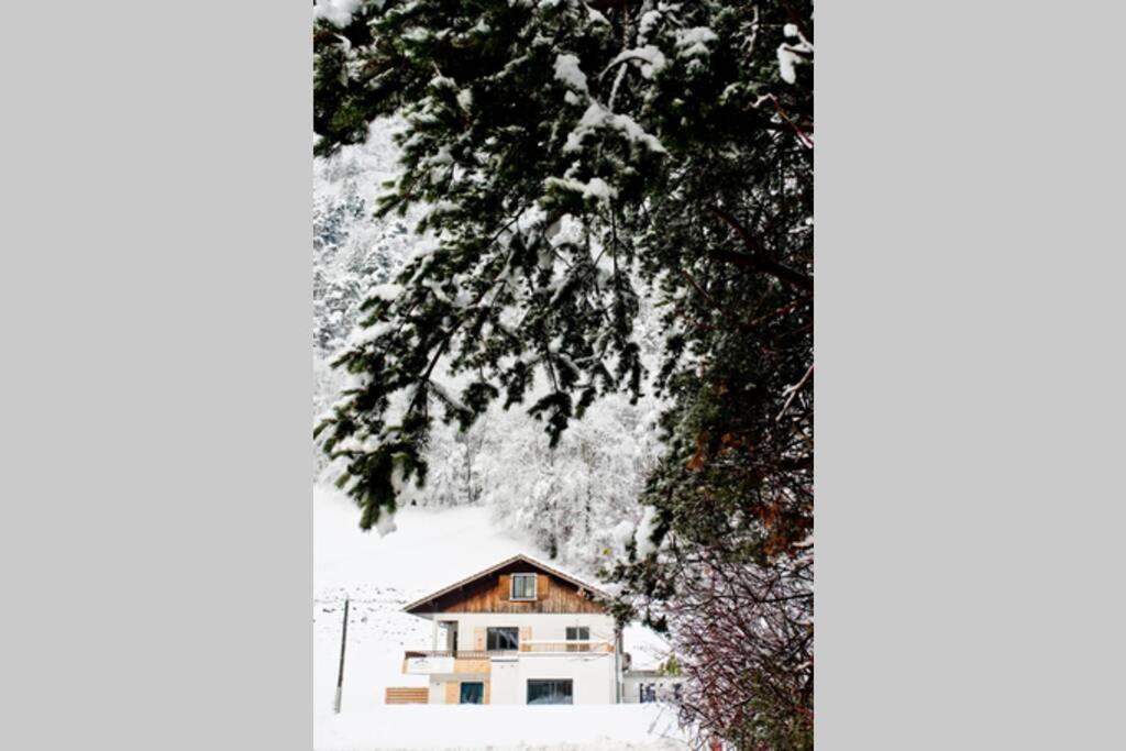 Appartement nature Thônes Extérieur photo